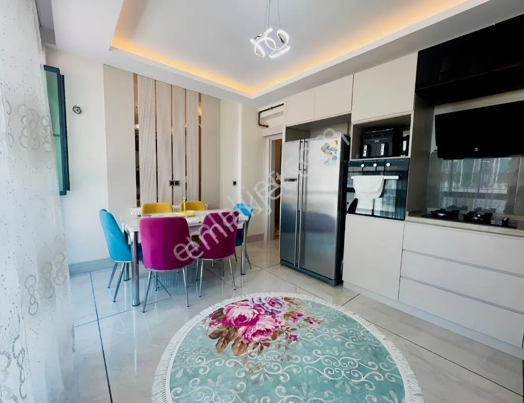 Rota'dan Göletli Park Civarı Hacı Halit'te Ultra Lüks Giriş Kat — fotoğraf 3
