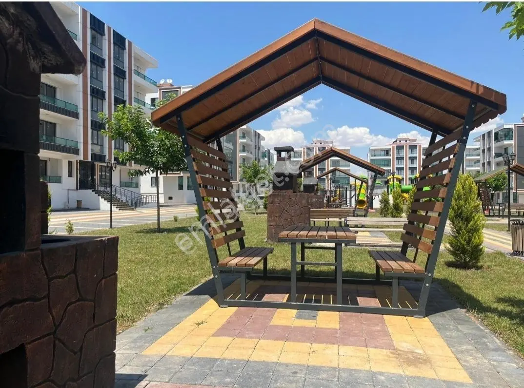 Rota'dan Göletli Park Civarı Hacı Halit'te Ultra Lüks Giriş Kat — fotoğraf 24