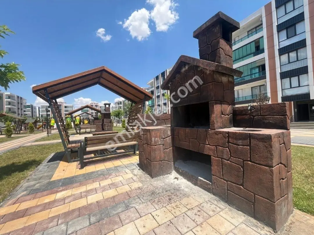 Rota'dan Göletli Park Civarı Hacı Halit'te Ultra Lüks Giriş Kat — fotoğraf 25