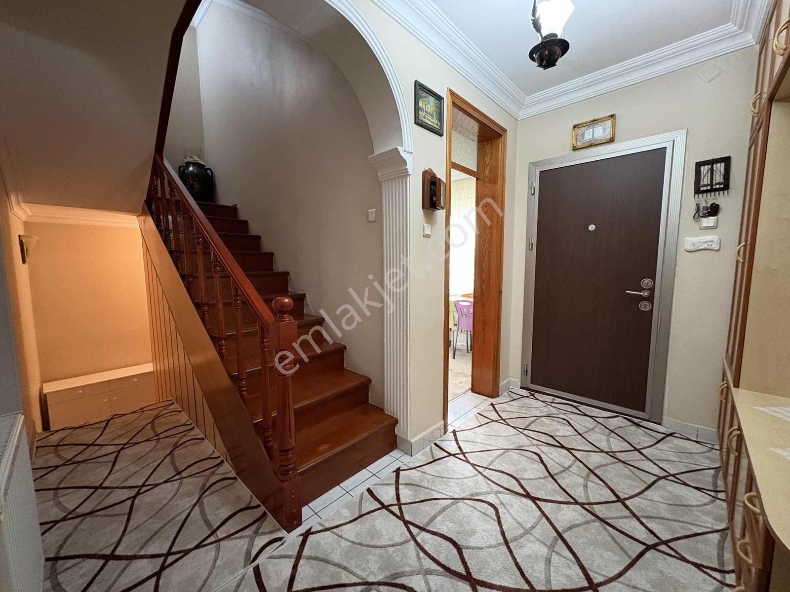 Melikşahta 305 M² Arsa Paylı 4+1 Villa | Ticari Kullanıma Uygun — fotoğraf 10