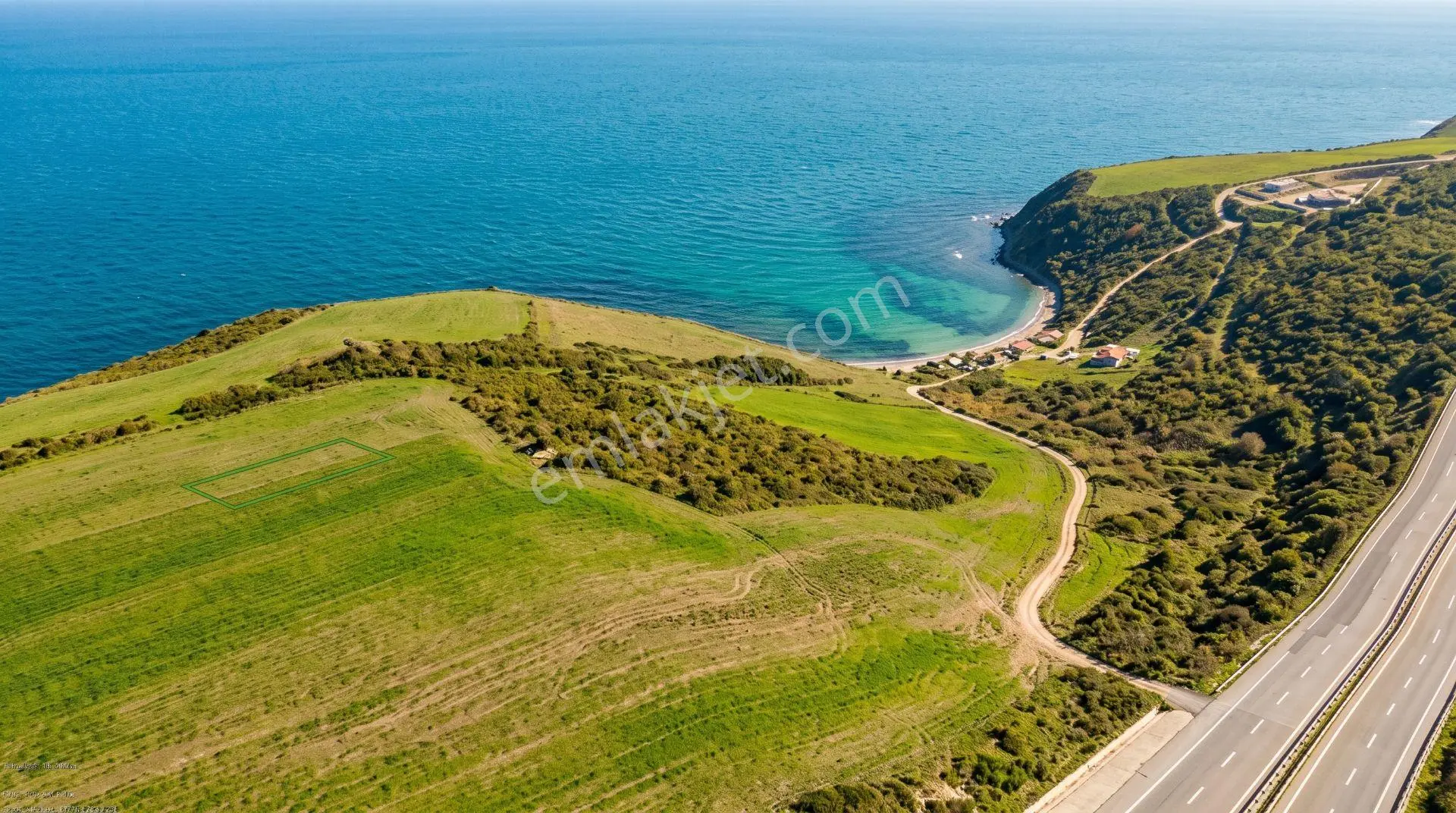 Çanakkale Lapseki Güreci'De Boğaz Manzaralı 300 M² Satılık Müstakil Arsa