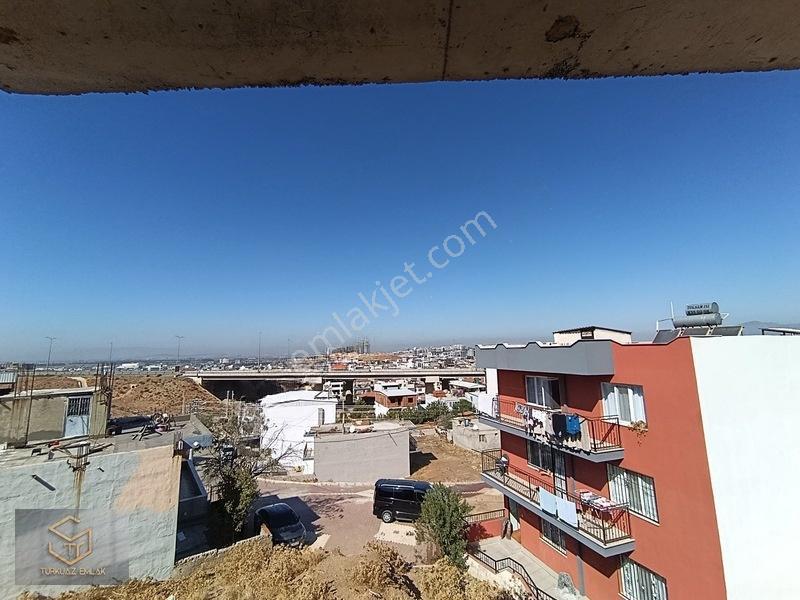 Menemen Asarlık İncirlipınar'da Arsa İçinde Kabası Bitmiş Daire — fotoğraf 12