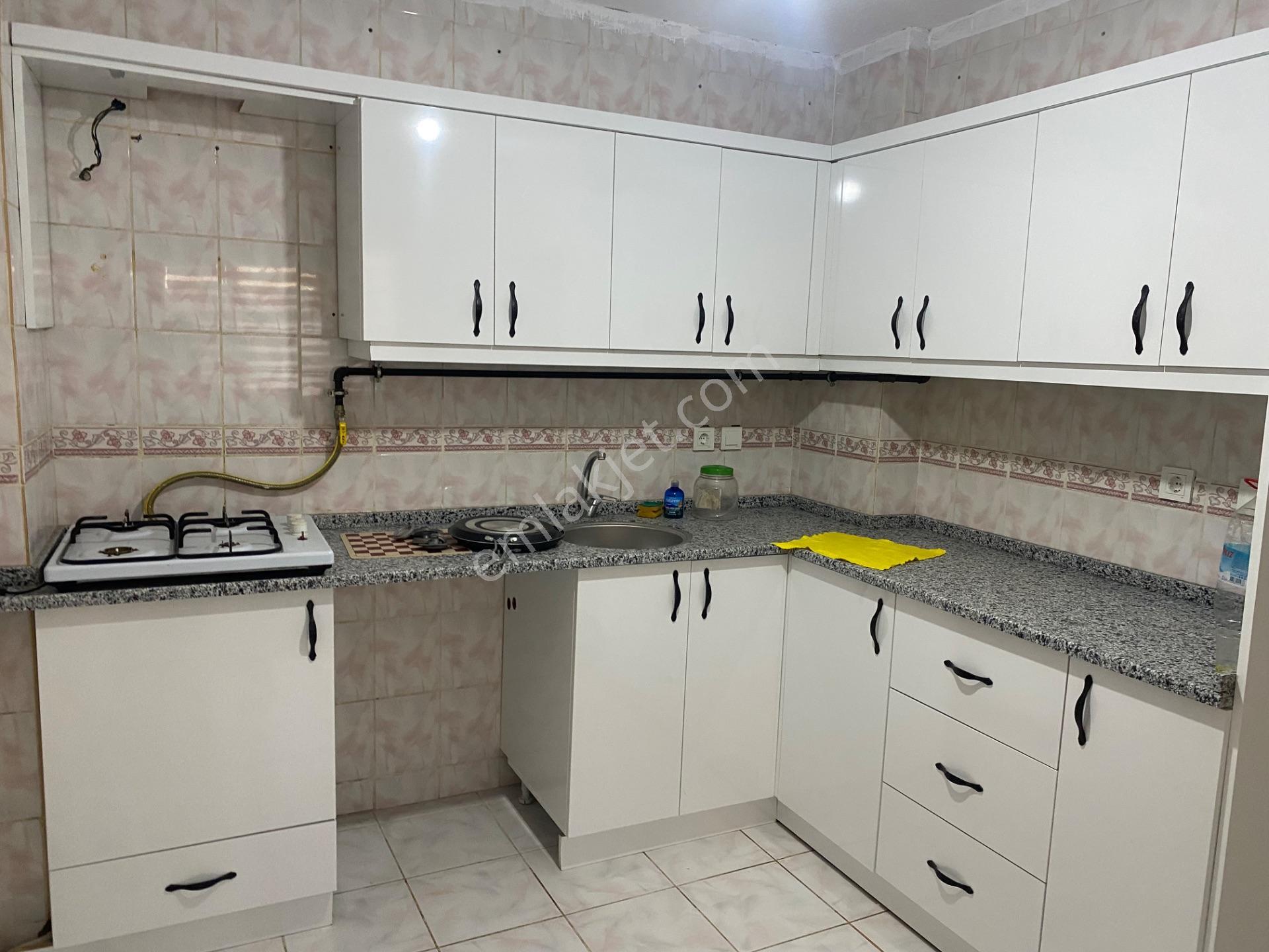 Aw’den 2 + 1 Doğalgazlı Bahçe Katı Demır Korkuluklu Ikı Cephe 3 + 1 Satılık Daire — fotoğraf 2