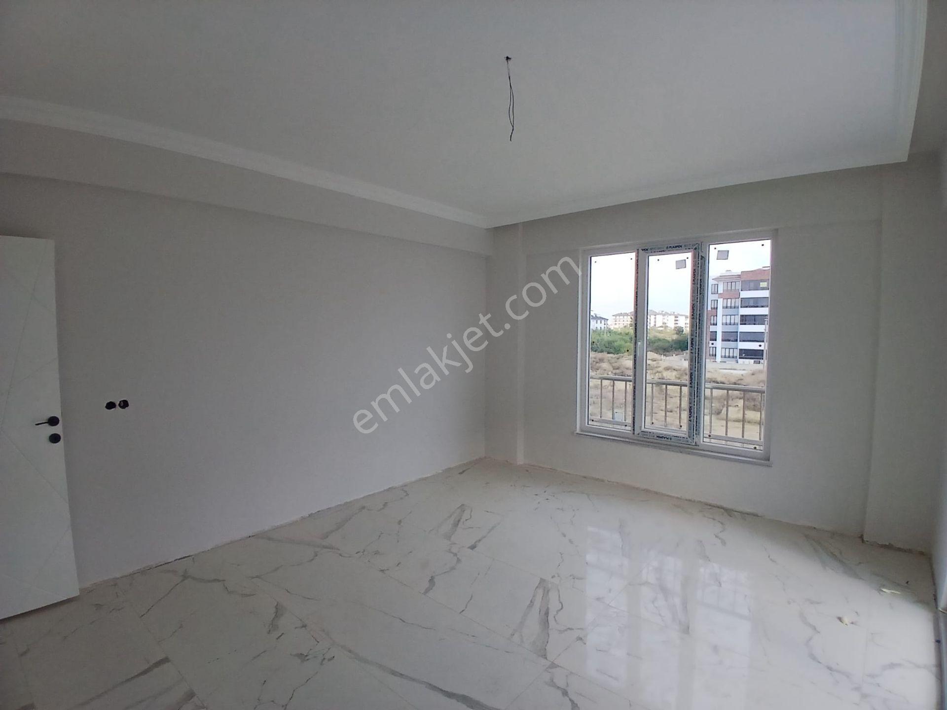 Akçay Emlak'tan Akşehir Gazi Mahallesinde Satılık Sıfır 3+1 Daire — fotoğraf 7
