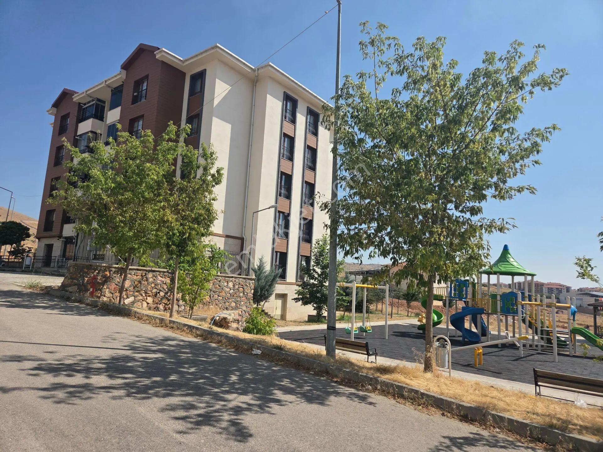 Doğukan Real Estate | Güneykent Toki Yöntemim Okuluna Yakın Satılık Daire