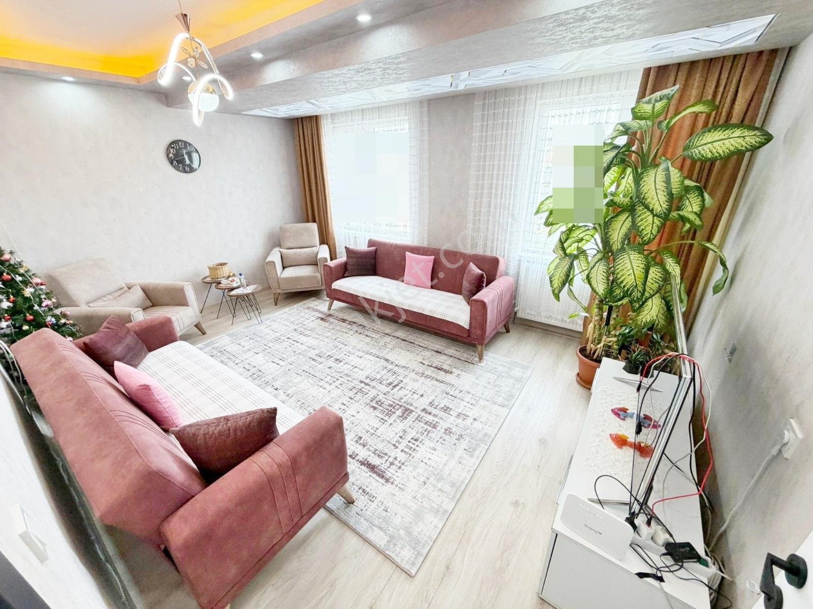 Yuvam'dan Parka Cephe 3+1 Fiyatına 4+1 Acil Satılık Daire!!! — fotoğraf 11