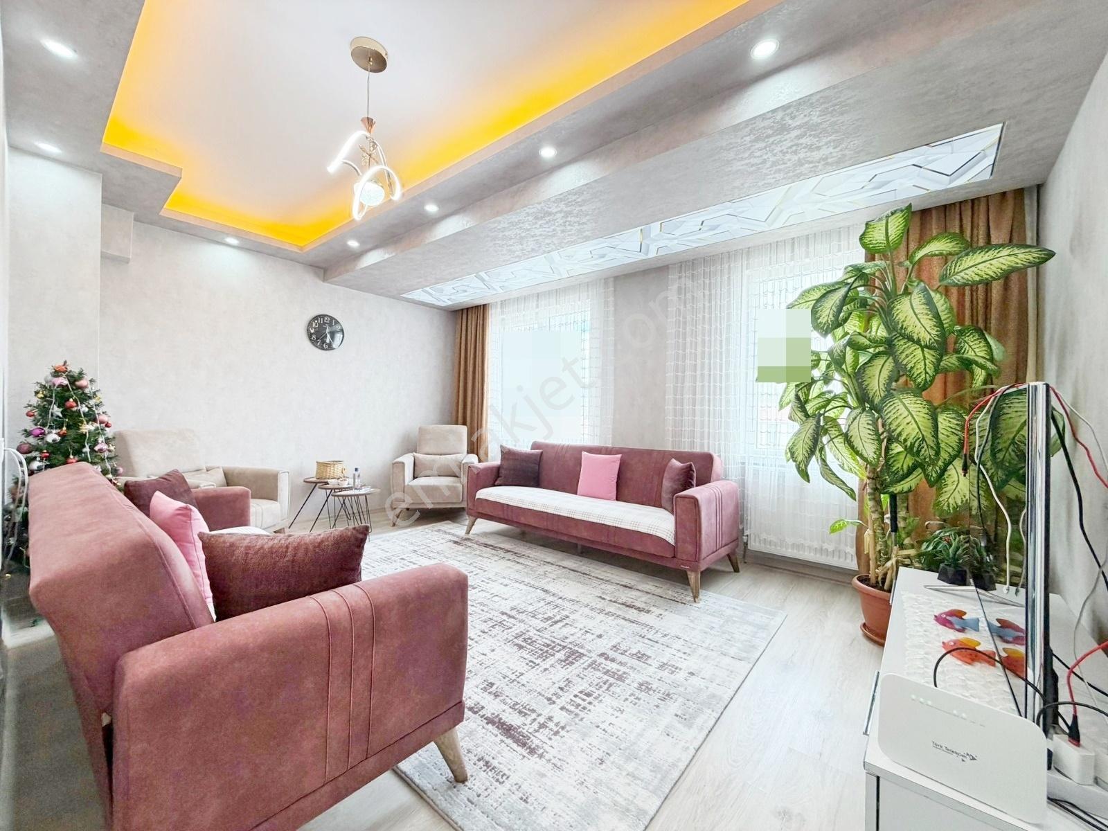 Yuvam'dan Parka Cephe 3+1 Fiyatına 4+1 Acil Satılık Daire!!! — fotoğraf 12
