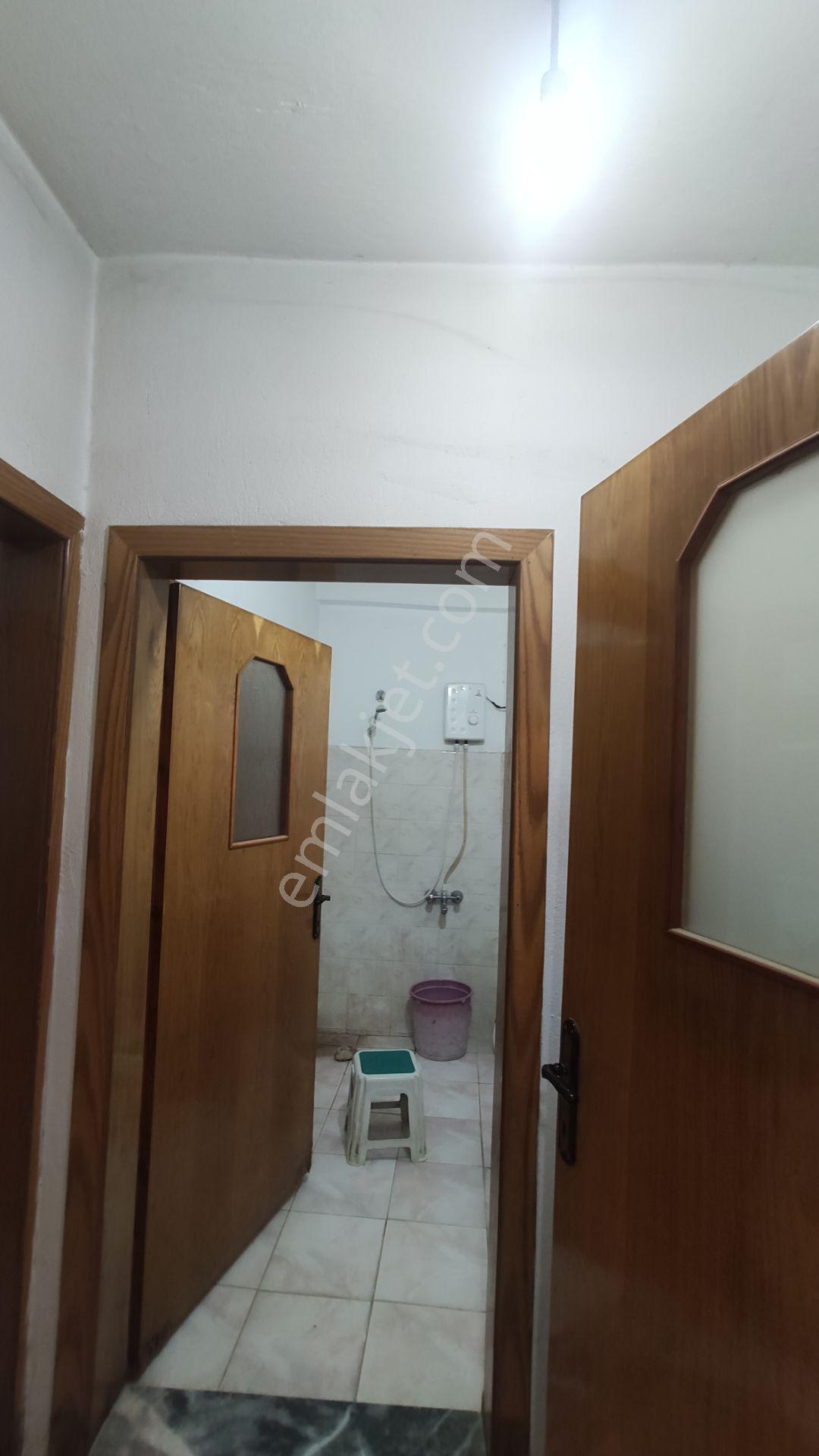 Karşıyaka Mahallesinde Halı Sahaya Yakın 2+1 Satılık Daire — fotoğraf 9