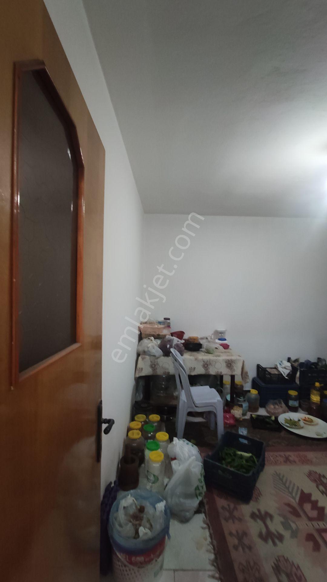 Karşıyaka Mahallesinde Halı Sahaya Yakın 2+1 Satılık Daire — fotoğraf 12