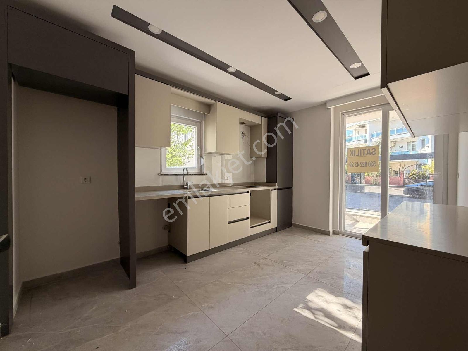 Şelalenin Hemen Yanında Geniş Yüksek Giriş 2+1 — fotoğraf 3