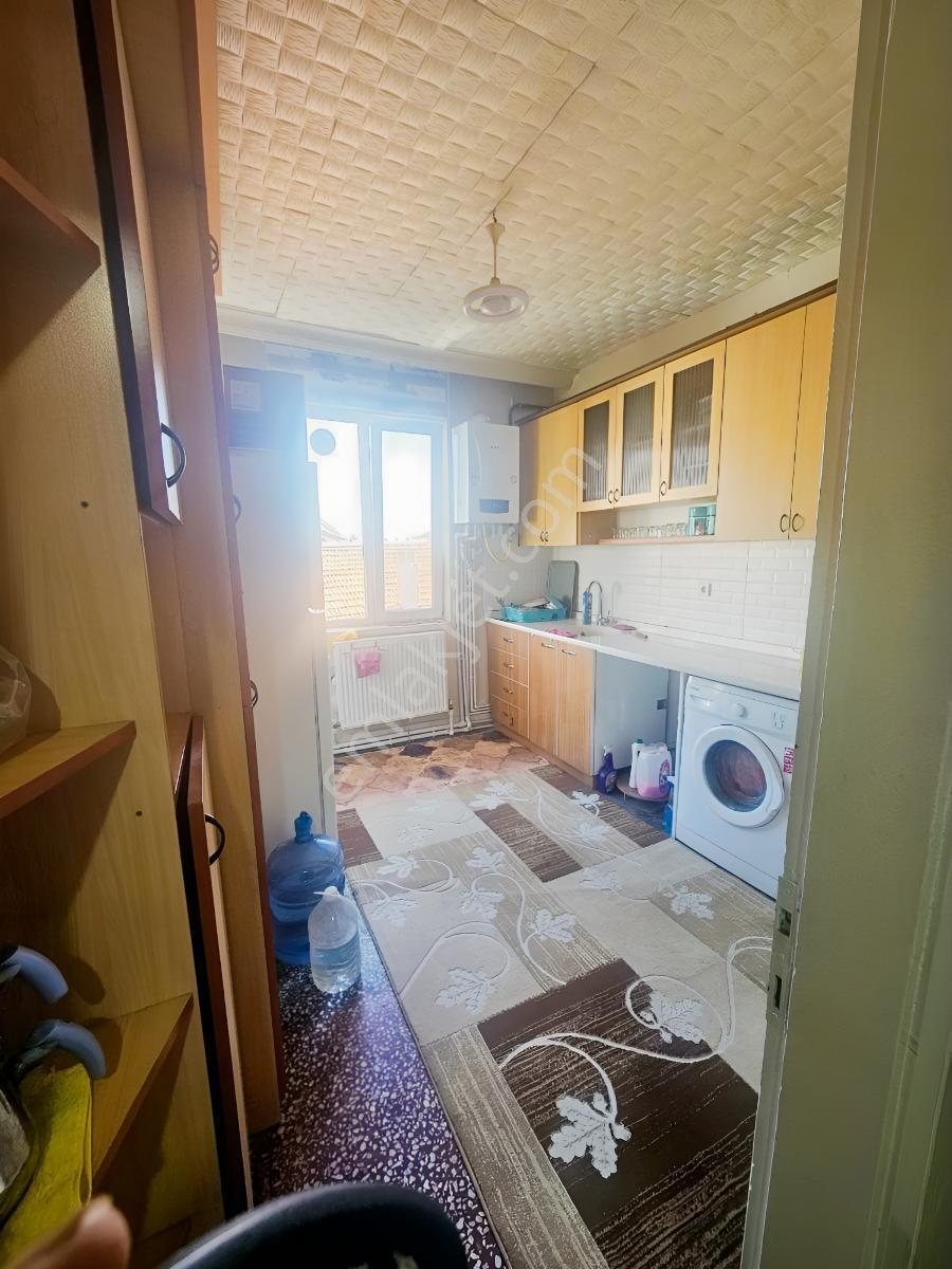 Uzun Carsı Ustu Genıs Esyalı 2+1 Daire Acıl Satılıktır — fotoğraf 8