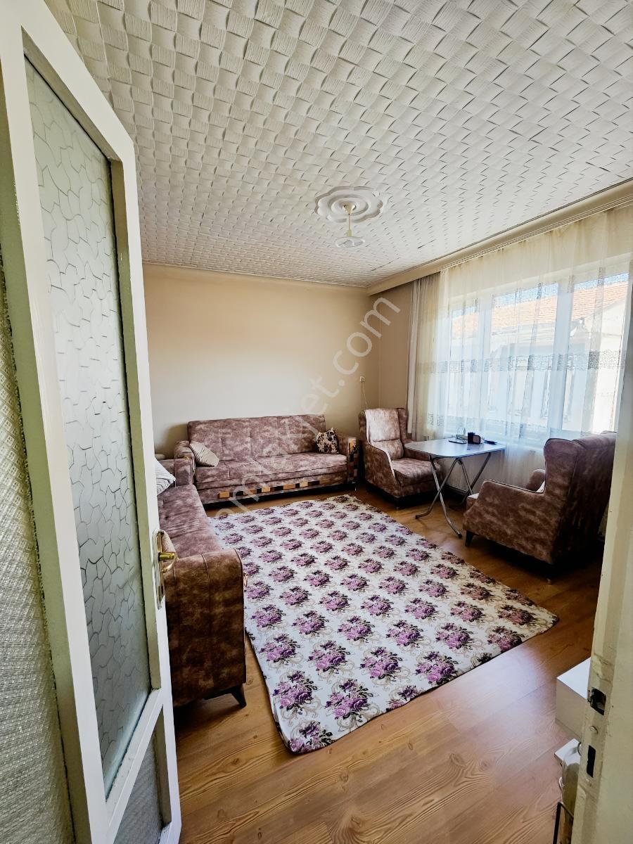 Uzun Carsı Ustu Genıs Esyalı 2+1 Daire Acıl Satılıktır — fotoğraf 14