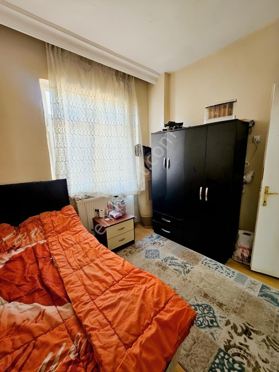 Uzun Carsı Ustu Genıs Esyalı 2+1 Daire Acıl Satılıktır — fotoğraf 24