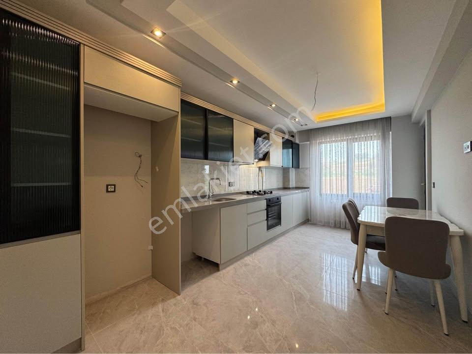 Ergünler İnşaattan 3+1 Arakat Lüx Daire — fotoğraf 4