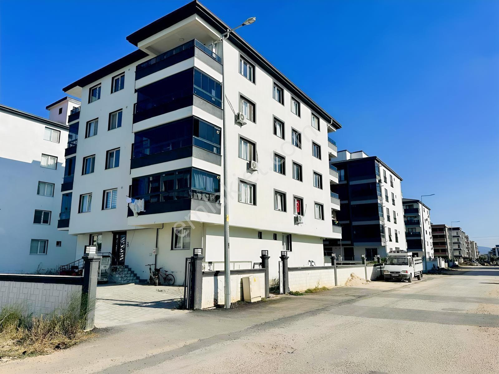 Torbalı Yedi Eylül Mahallesinde Site İçerisinde 2+1 Daire