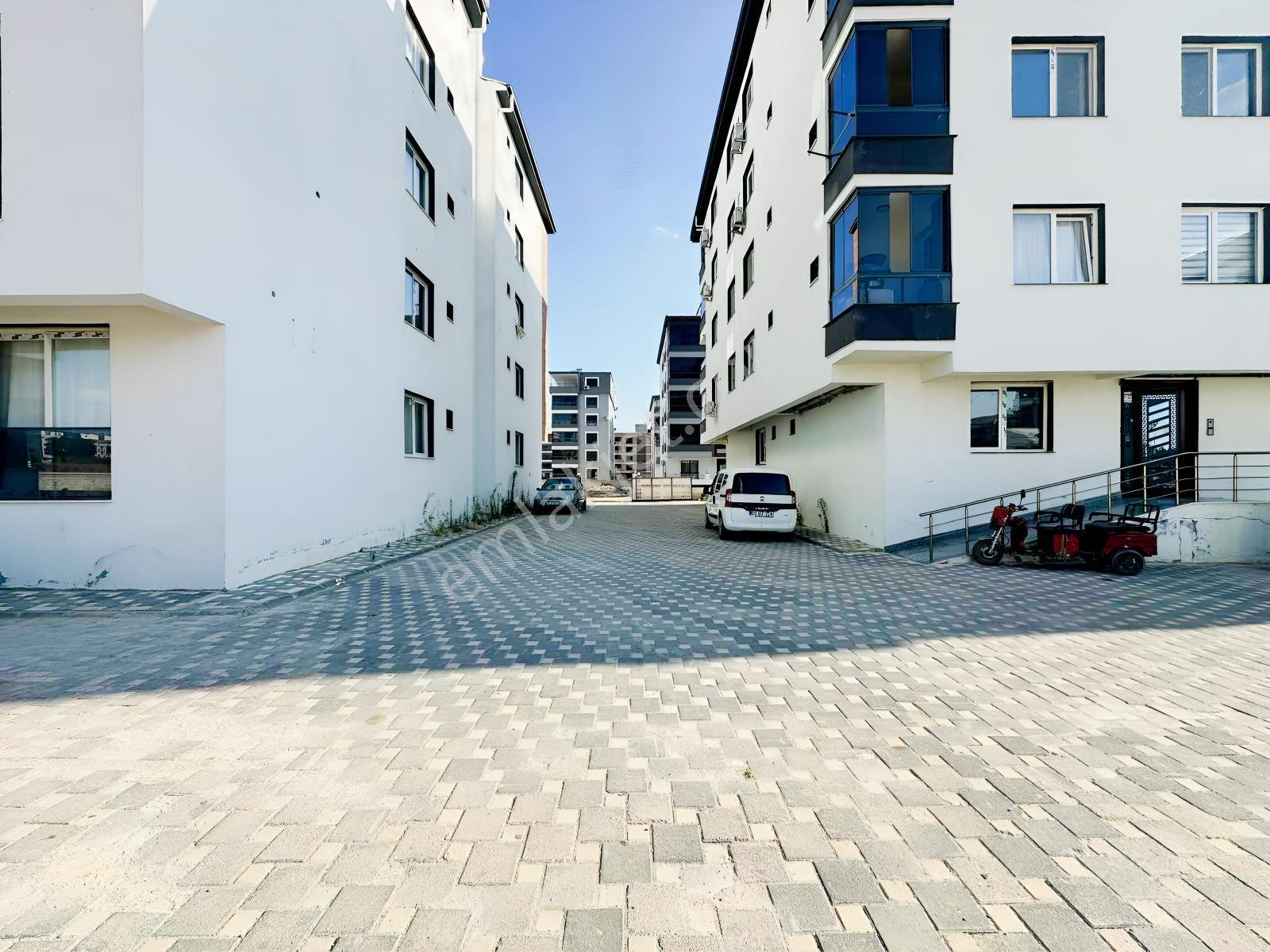 Torbalı Yedi Eylül Mahallesinde Site İçerisinde 2+1 Daire — fotoğraf 3