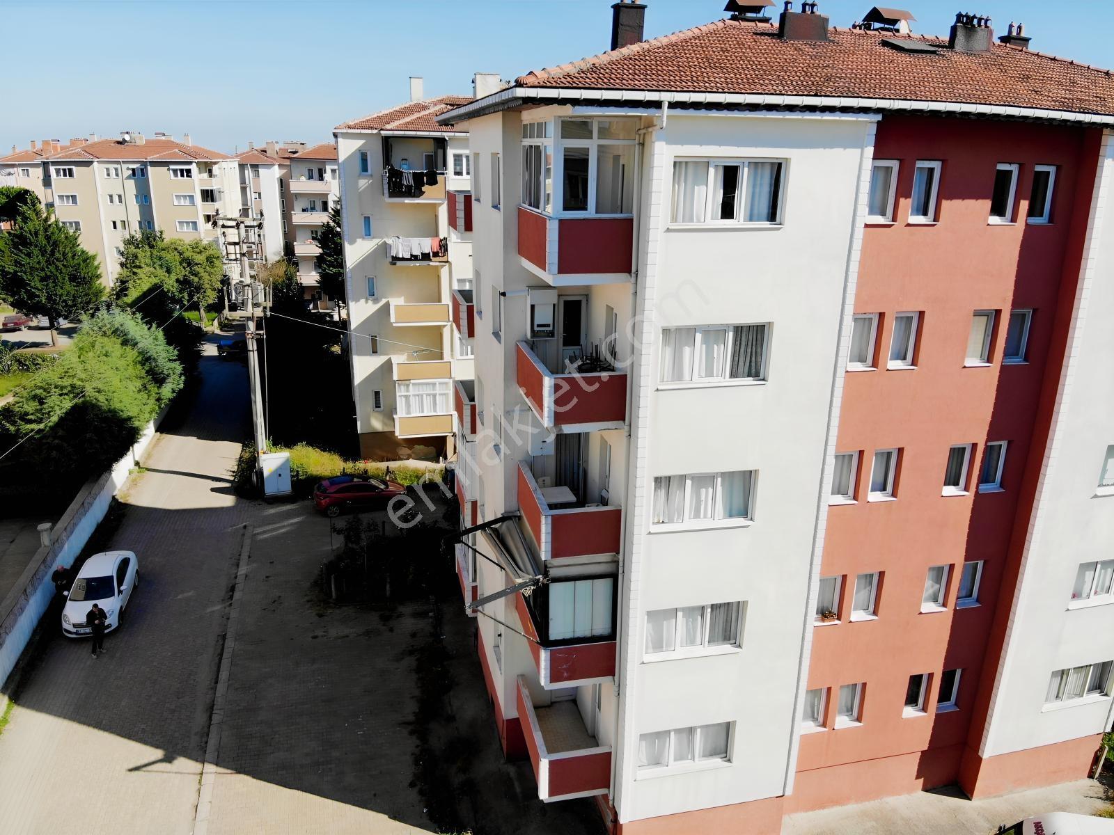 Öğretmen'den Akçakoca Ayazlı Mahallesinde Satılık 2+1 Daire — fotoğraf 9