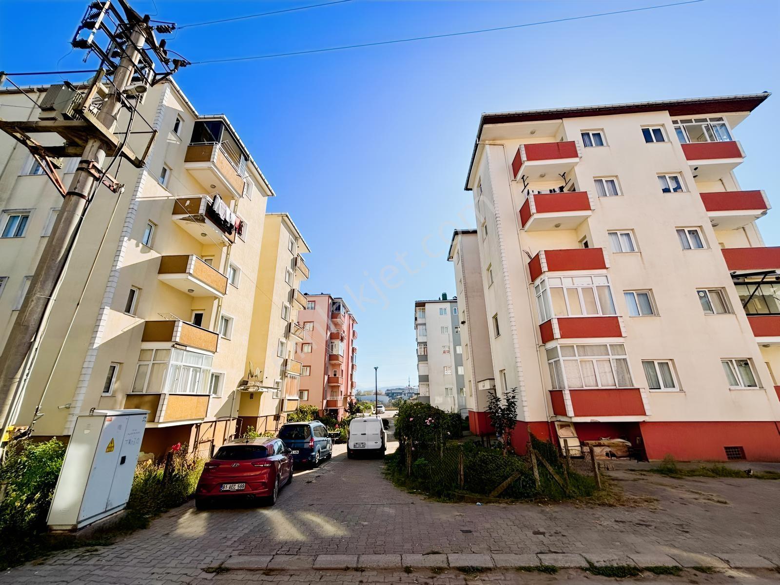 Öğretmen'den Akçakoca Ayazlı Mahallesinde Satılık 2+1 Daire — fotoğraf 10