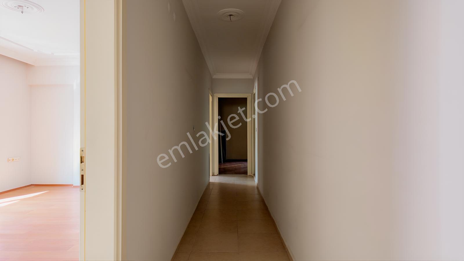 Aydın Efeler Mahallesi'nde Ara Kat, Geniş 3+1 Satılık Daire — fotoğraf 19
