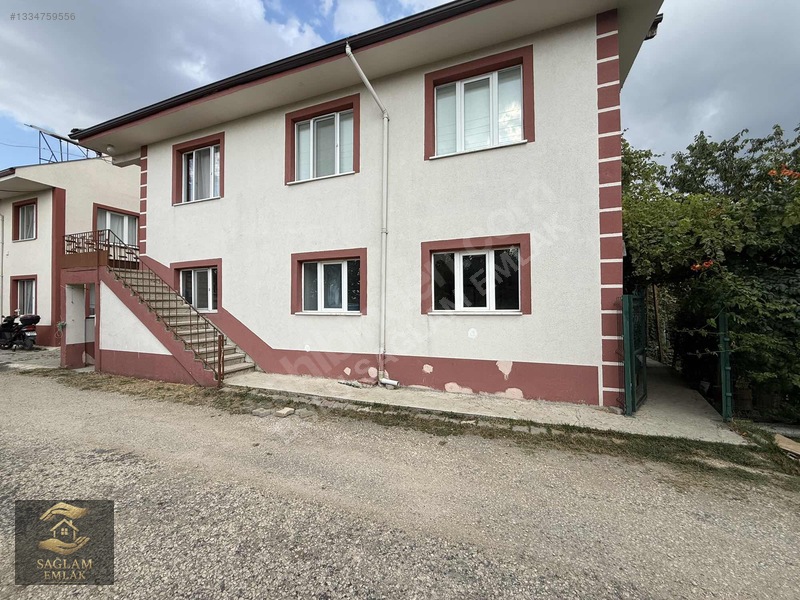 Büyük Berk Köyü'nde Kiralık 3+1 Müstakil Ev Alt Katı — fotoğraf 5