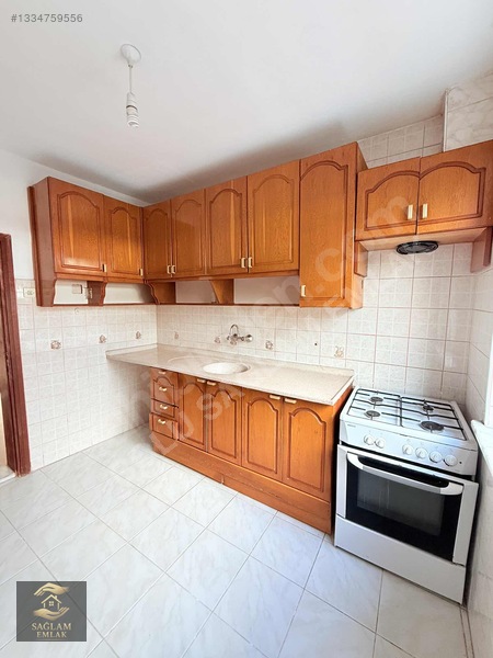 Büyük Berk Köyü'nde Kiralık 3+1 Müstakil Ev Alt Katı — fotoğraf 15