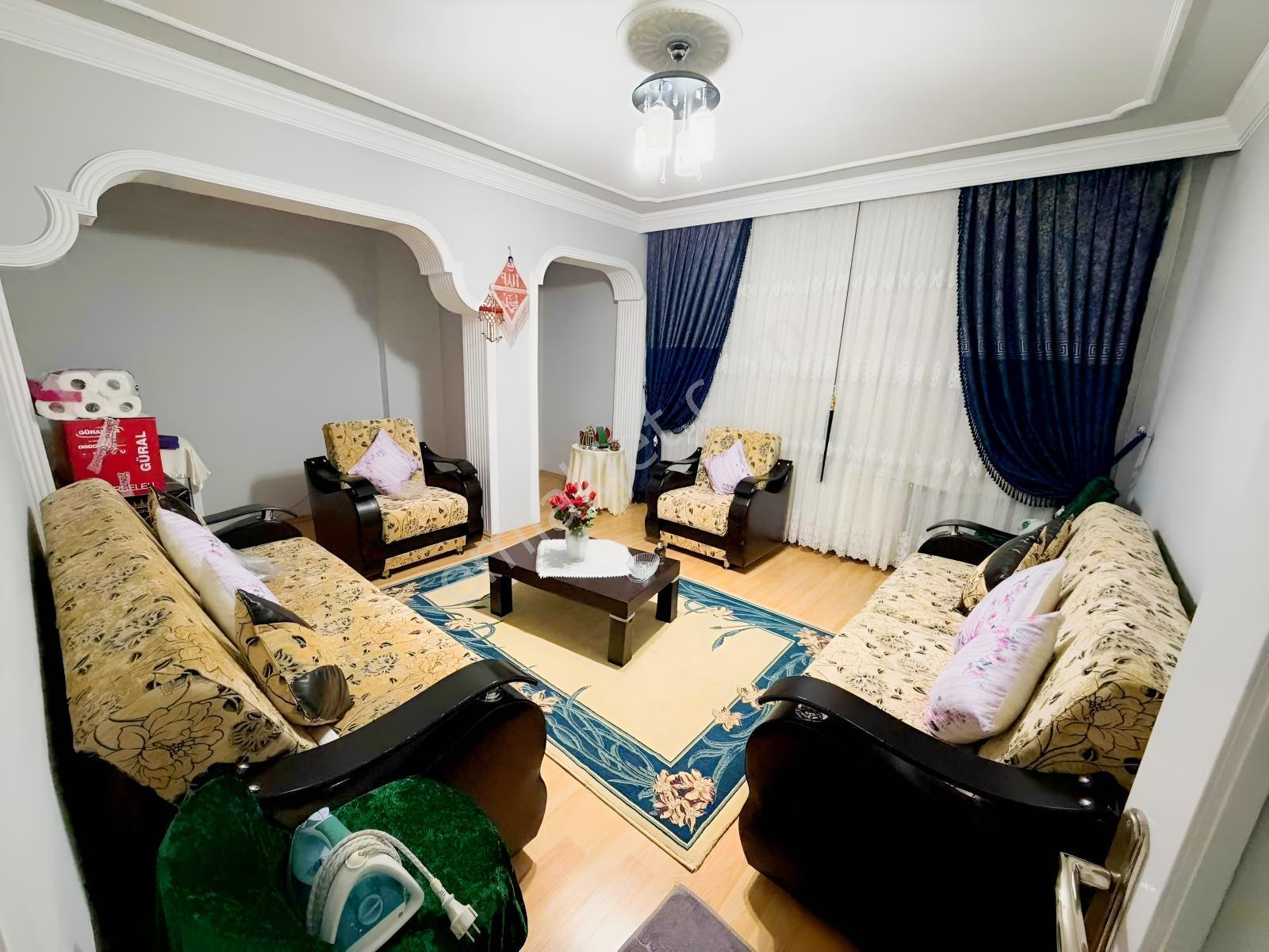 Marmaraya Yakın Sırasöğütler Mah. Satılık 2+1 Bakımlı Ara Kat