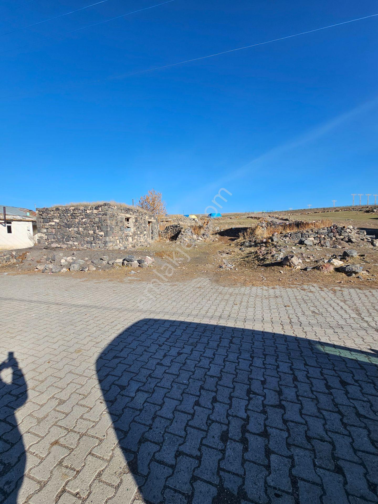 Kars Merkez Karacaören Koyunde Satılık Arsa — fotoğraf 2