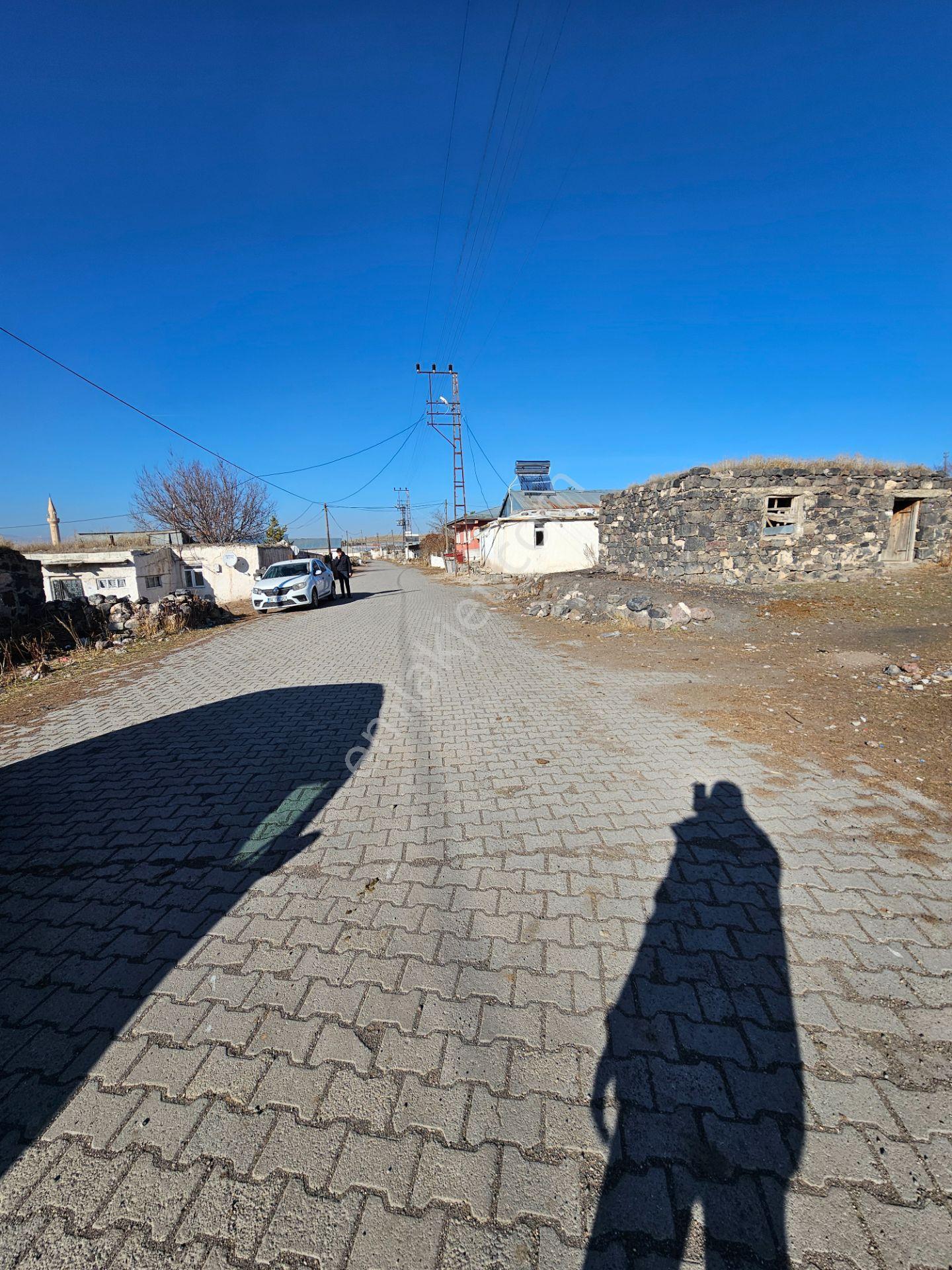 Kars Merkez Karacaören Koyunde Satılık Arsa — fotoğraf 3