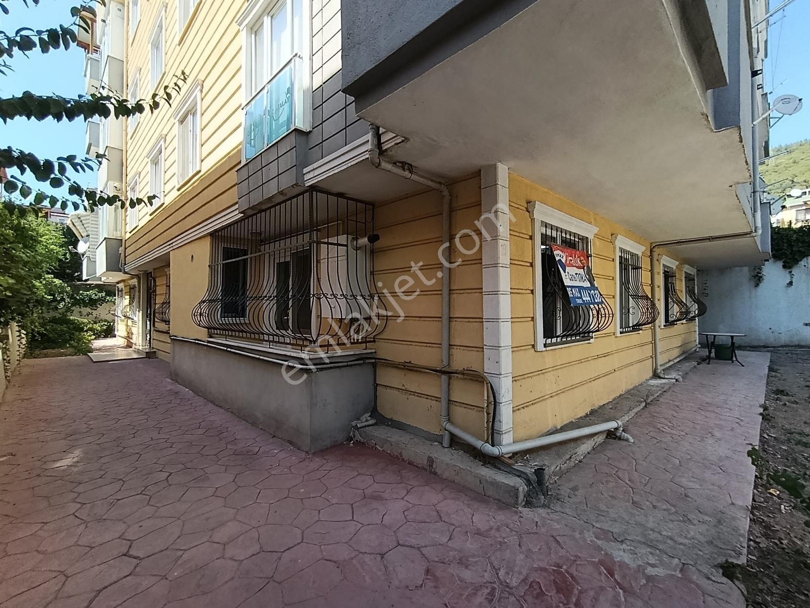 Körfez Hacıosman Mh. Satılık 2+1 Giriş Kat 75 M2 — fotoğraf 3