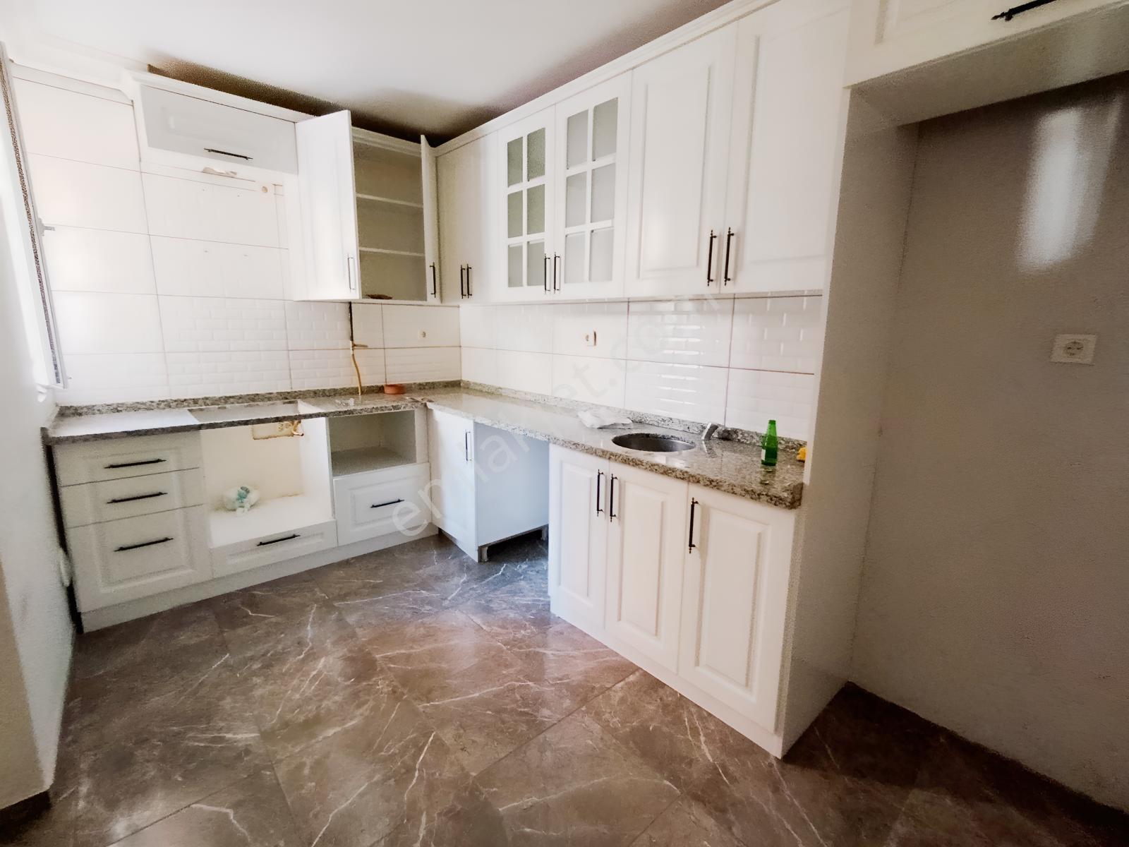 Körfez Hacıosman Mh. Satılık 2+1 Giriş Kat 75 M2 — fotoğraf 14