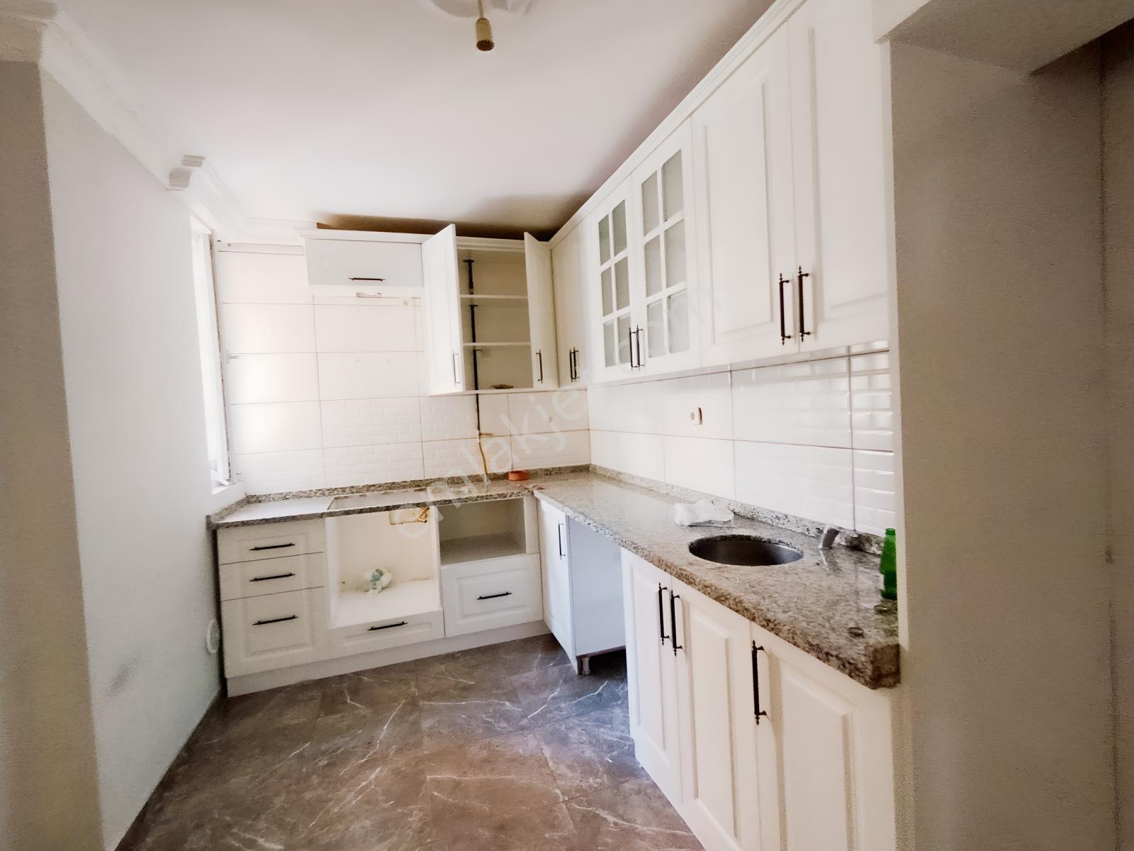 Körfez Hacıosman Mh. Satılık 2+1 Giriş Kat 75 M2 — fotoğraf 15