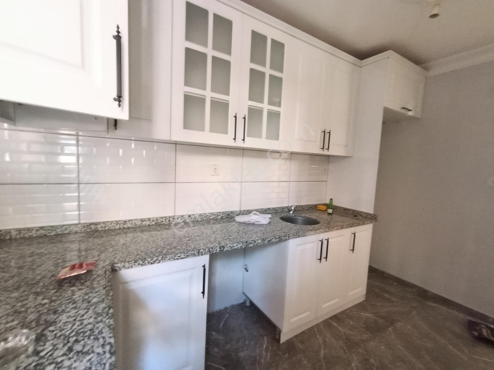 Körfez Hacıosman Mh. Satılık 2+1 Giriş Kat 75 M2 — fotoğraf 16