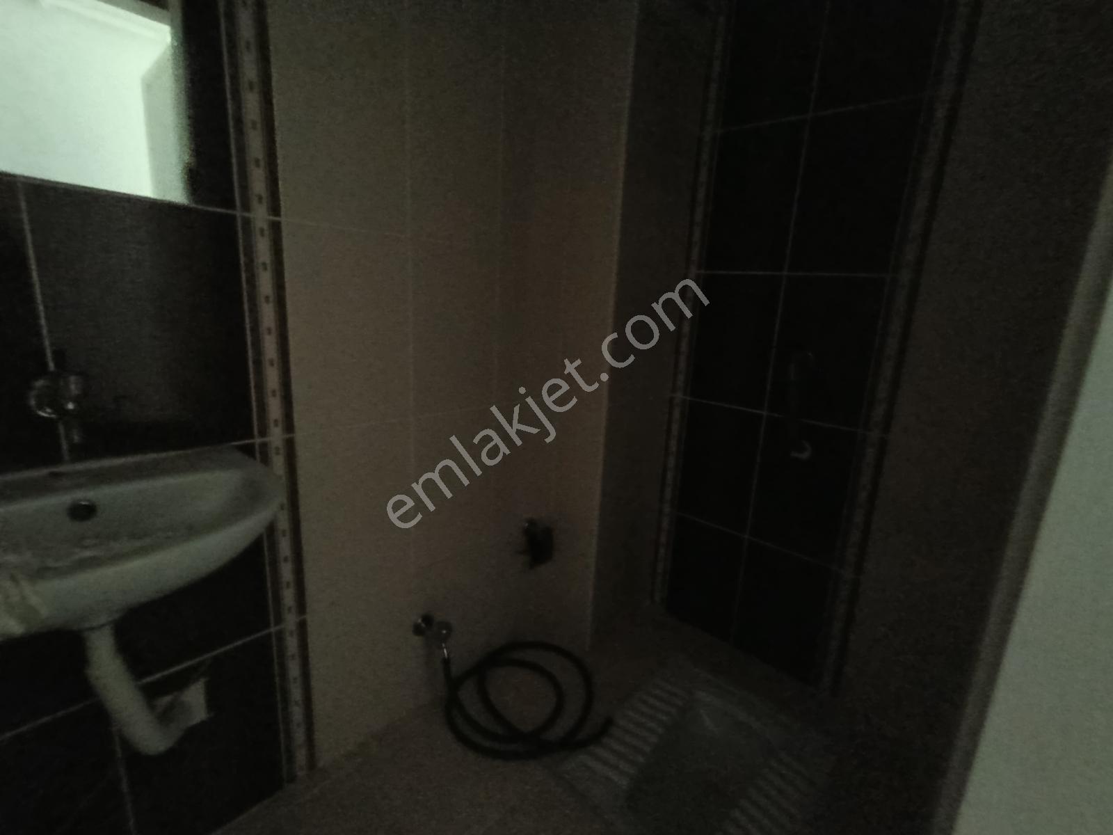 Körfez Hacıosman Mh. Satılık 2+1 Giriş Kat 75 M2 — fotoğraf 30