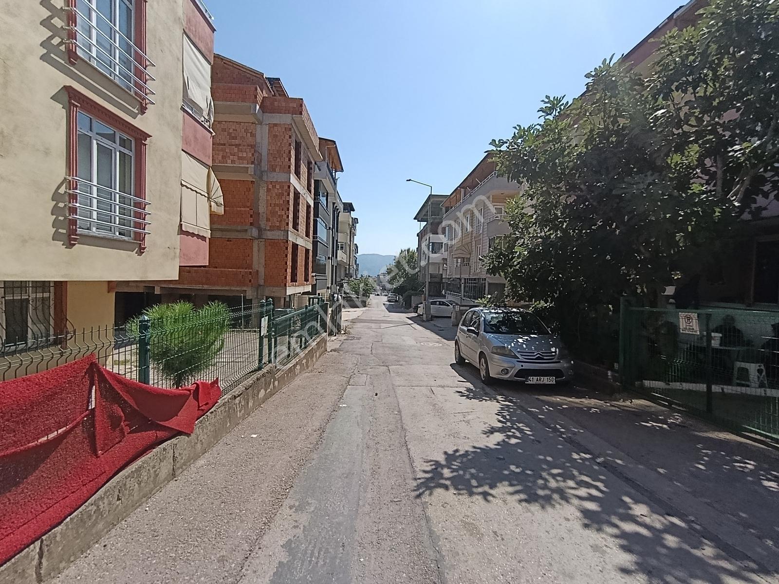 Körfez Hacıosman Mh. Satılık 2+1 Giriş Kat 75 M2 — fotoğraf 33