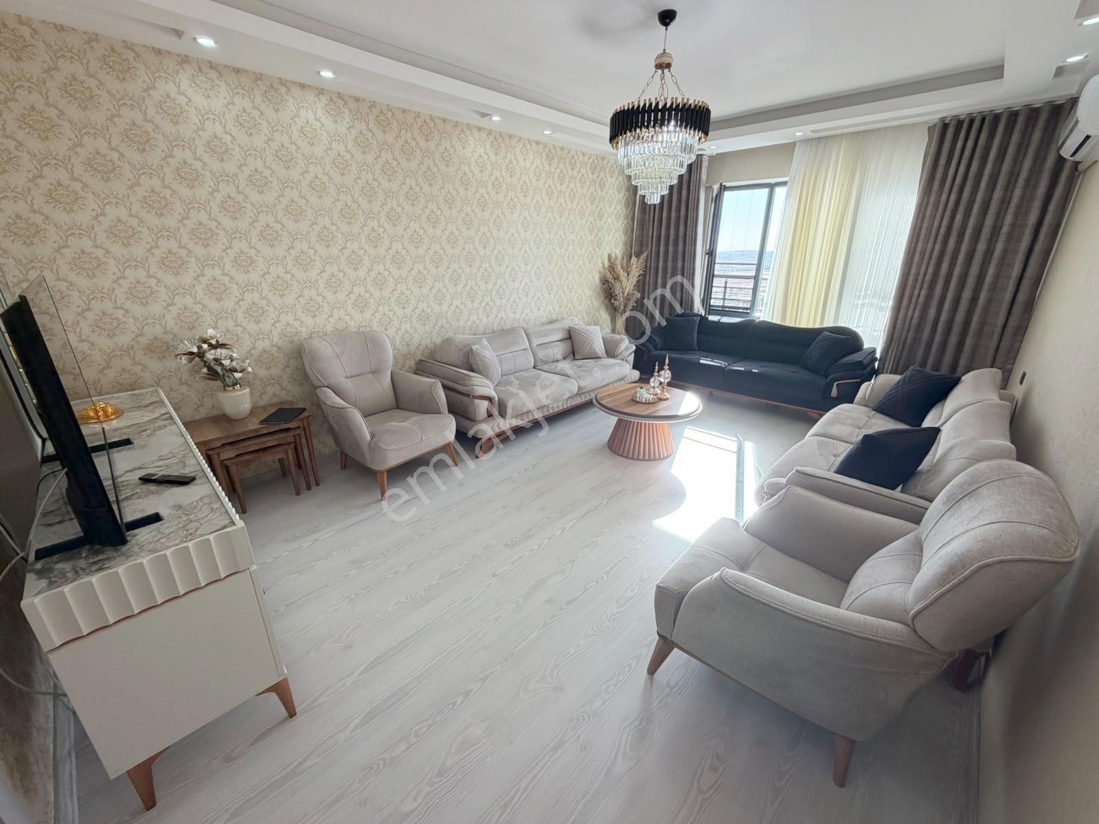 Mavikent Güvenlikli Site İçerisinde Satılık 2.5+1 Yerden Isıtma Daire — fotoğraf 8