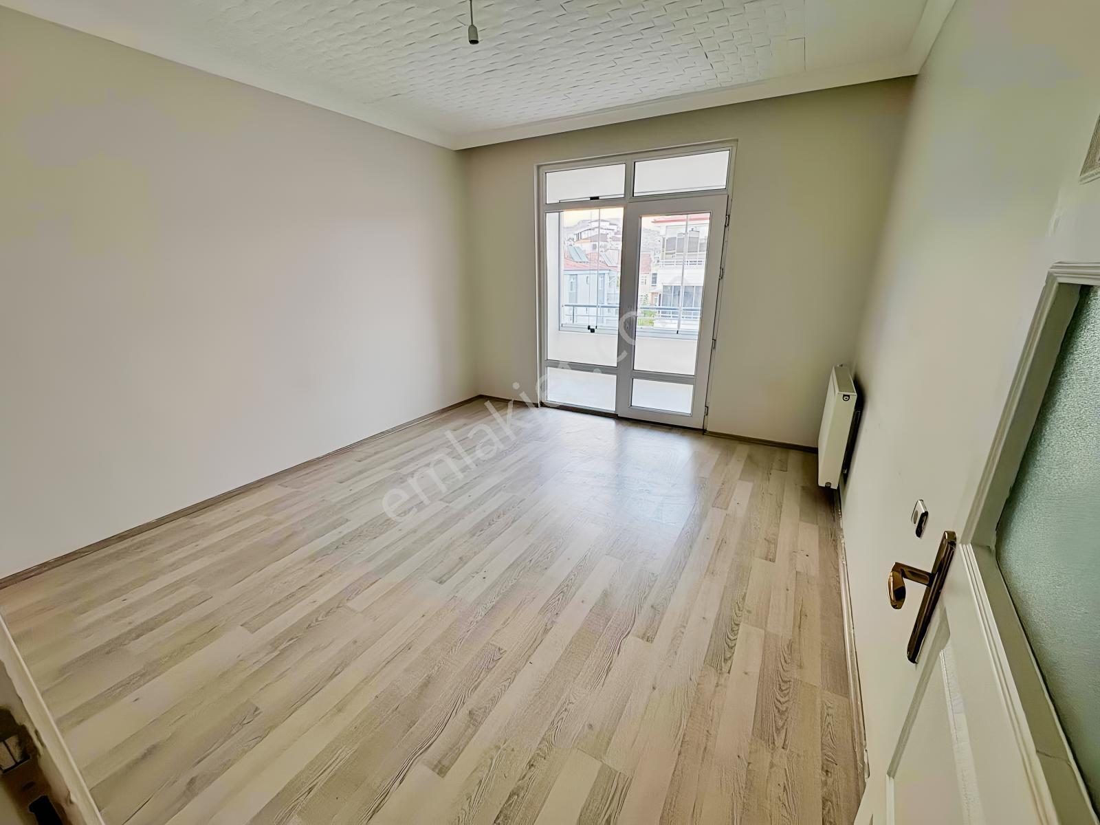 Ulukent Mahallesinde Ana Cadde Üzerinde Satılık Daire — fotoğraf 9