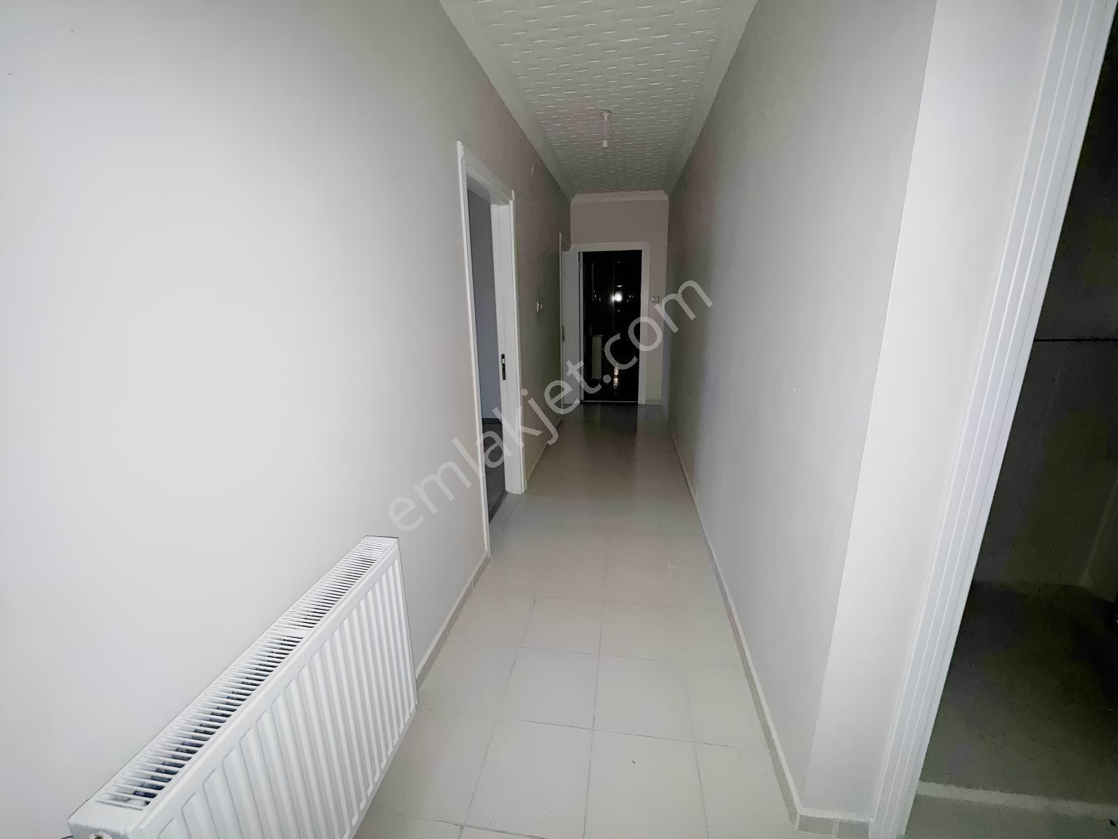 Ulukent Mahallesinde Ana Cadde Üzerinde Satılık Daire — fotoğraf 12