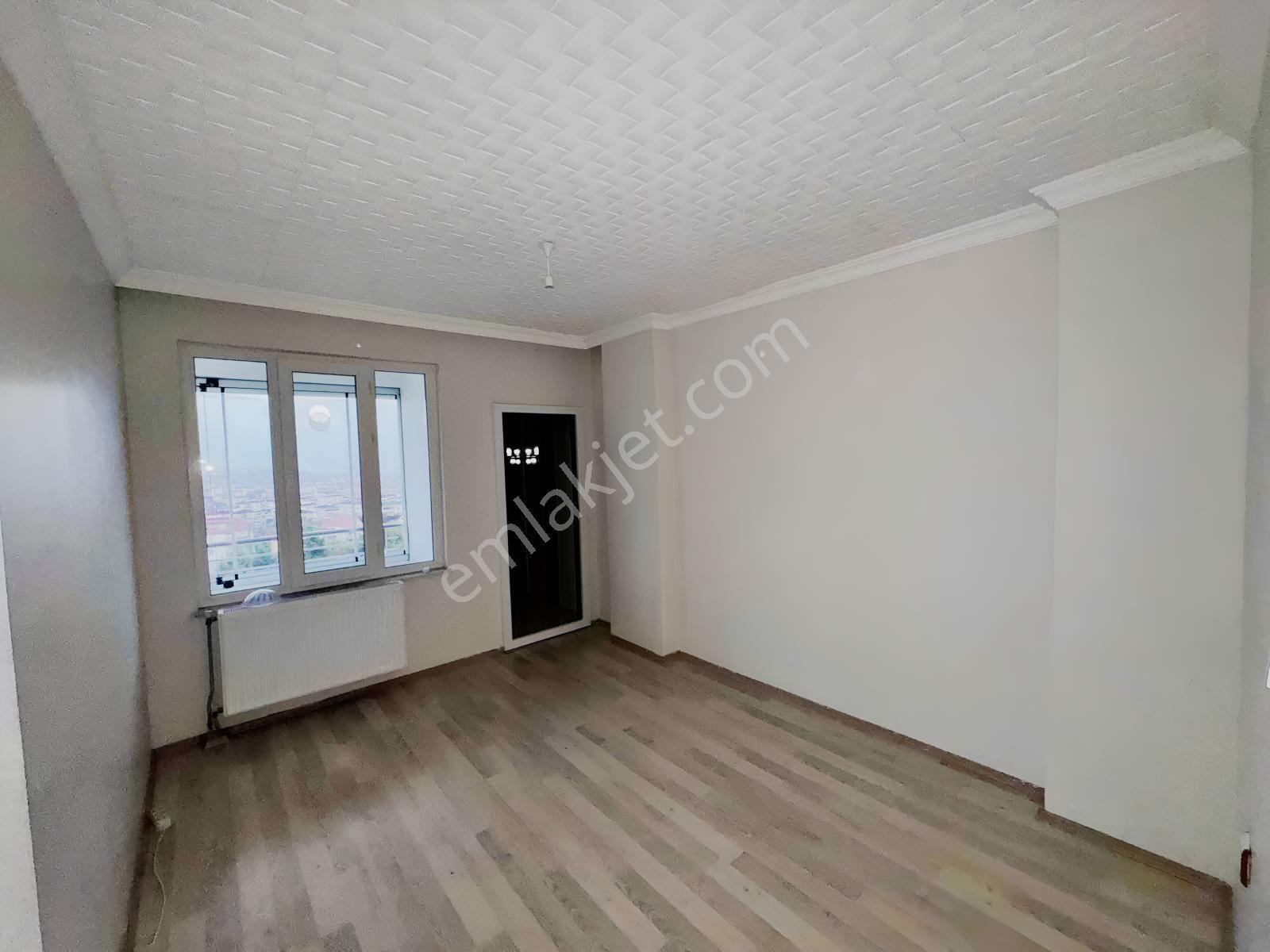 Ulukent Mahallesinde Ana Cadde Üzerinde Satılık Daire — fotoğraf 17