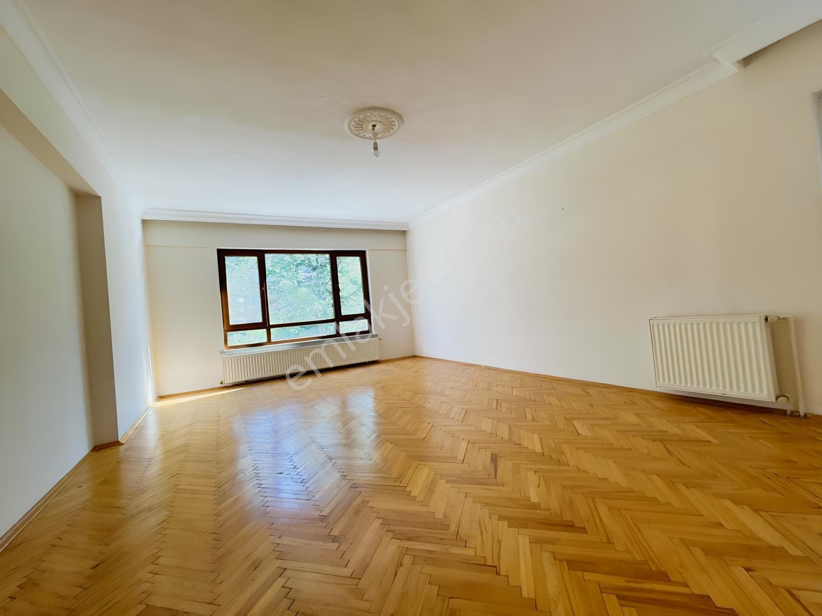 23 Nisan' Da Güney Cephe Ara Kat Bağımsız Salon 3+1