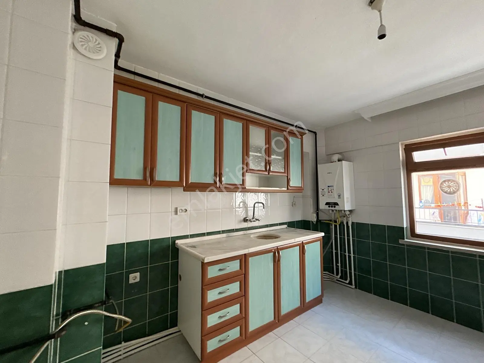 23 Nisan' Da Güney Cephe Ara Kat Bağımsız Salon 3+1 — fotoğraf 5