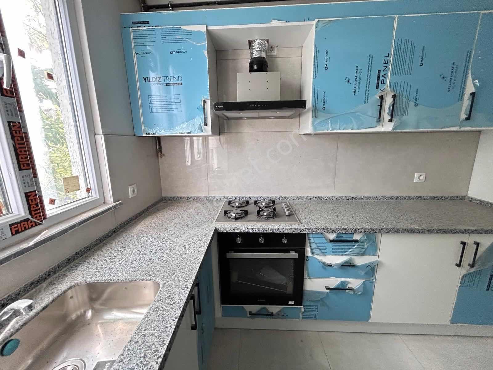 Sancaktepe De Atatürk Caddesine Cephe Kapalı Otopark Olan Daire — fotoğraf 16