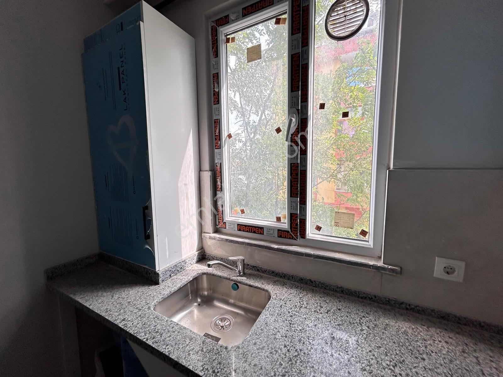 Sancaktepe De Atatürk Caddesine Cephe Kapalı Otopark Olan Daire — fotoğraf 17