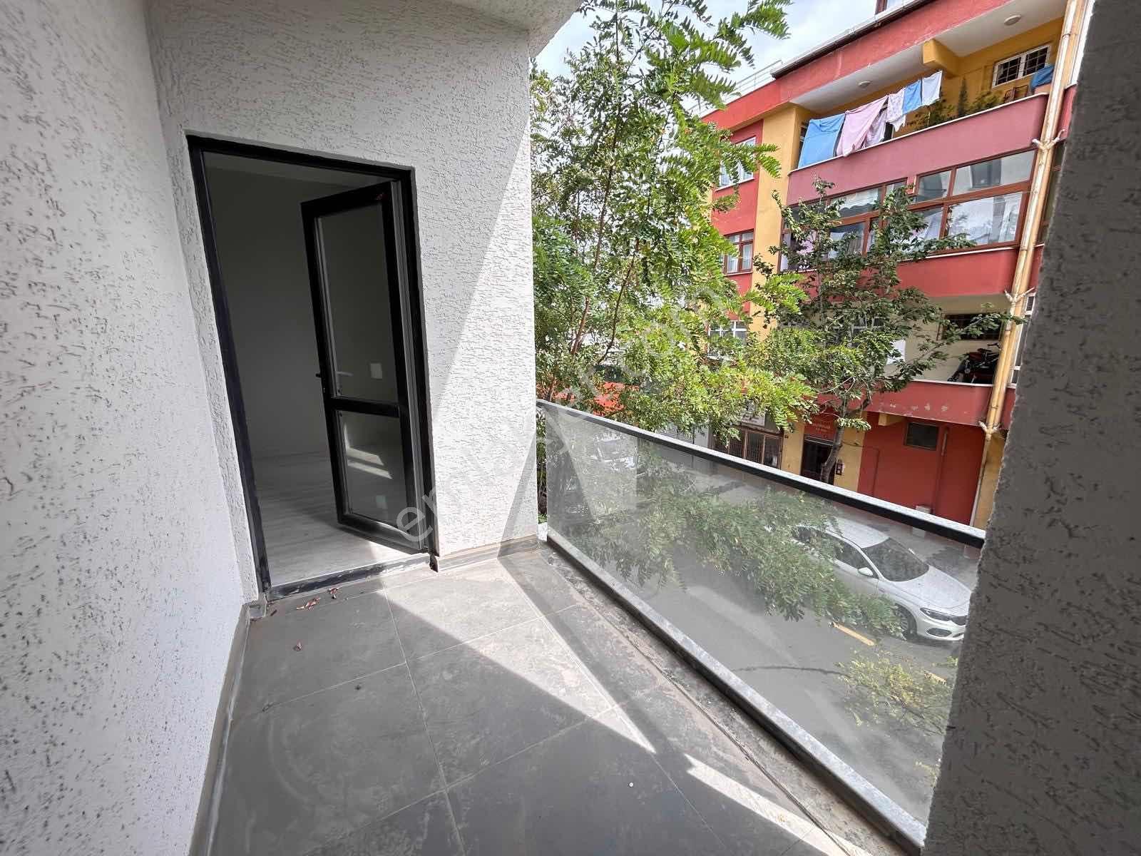 Sancaktepe De Atatürk Caddesine Cephe Kapalı Otopark Olan Daire — fotoğraf 20
