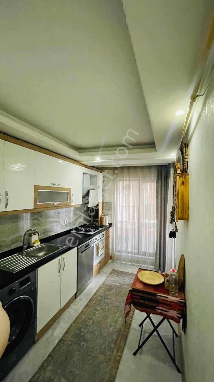 Gaziosmanpaşa Yıldıztabyada Kapalı Otoparklı Satılık 2+1 — fotoğraf 4