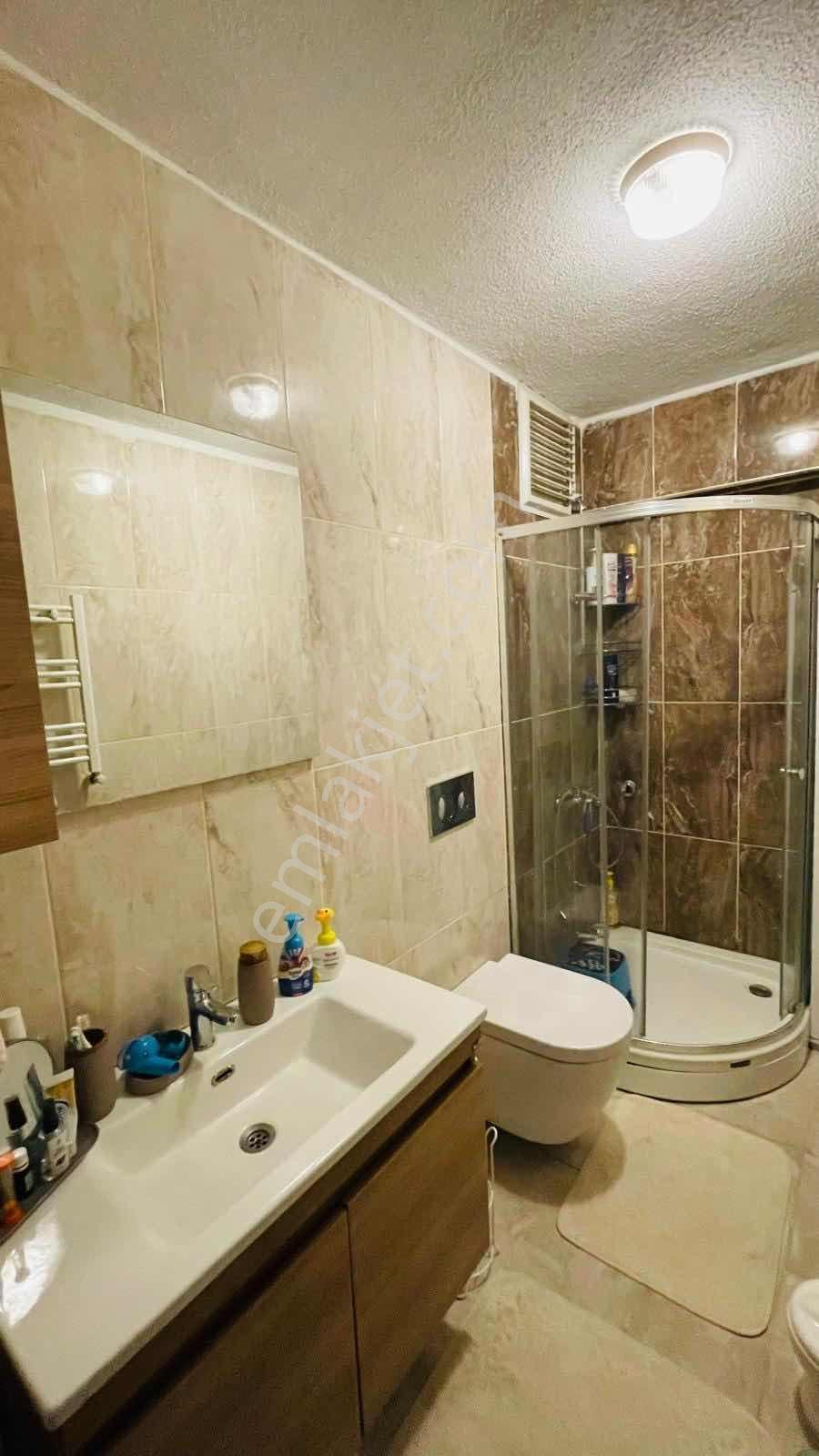 Gaziosmanpaşa Yıldıztabyada Kapalı Otoparklı Satılık 2+1 — fotoğraf 10