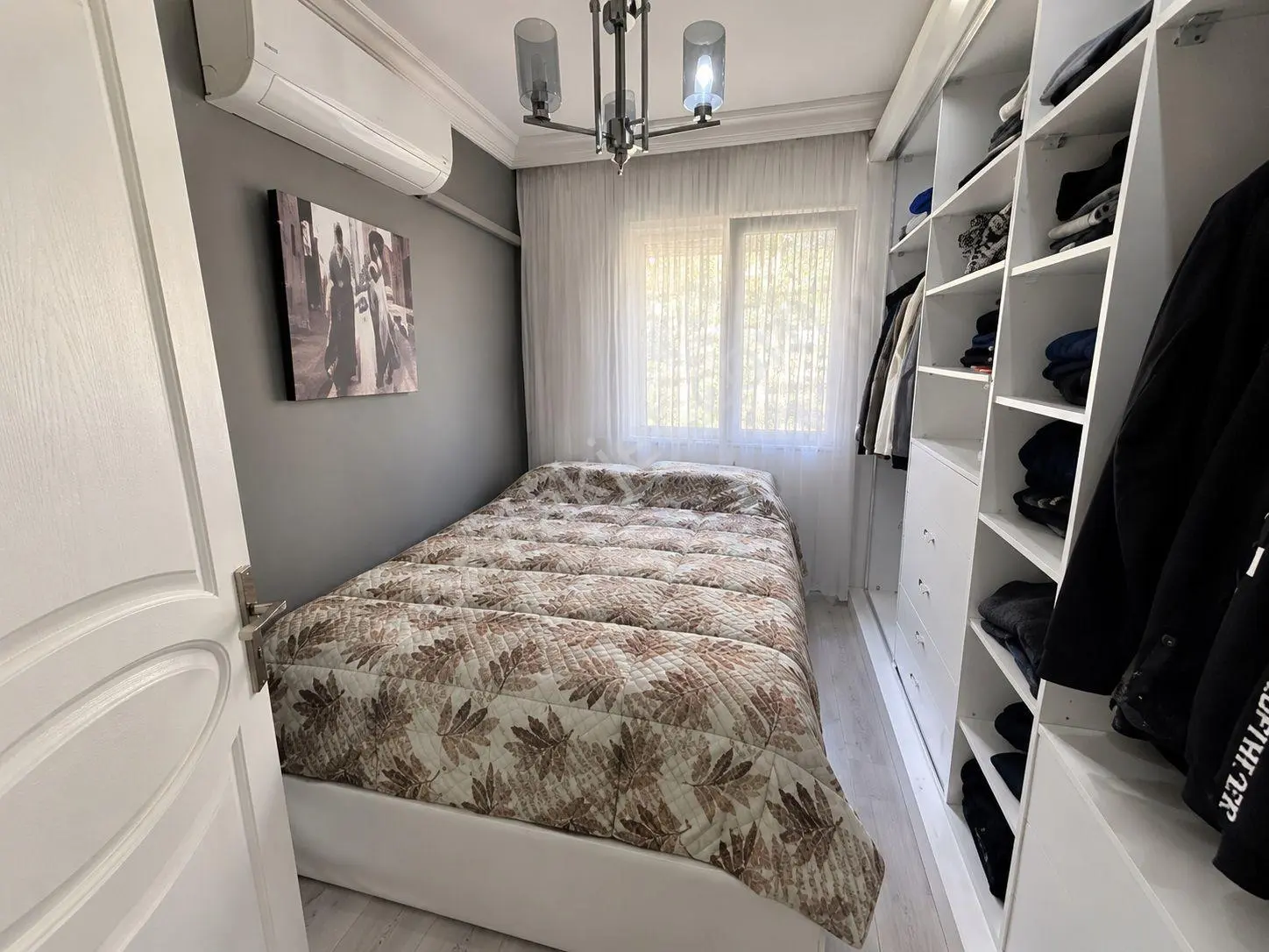 Karabağlar'da Site İçerisinde | Eşyalı | 125 M² 3+1 Lüks Daire — fotoğraf 11