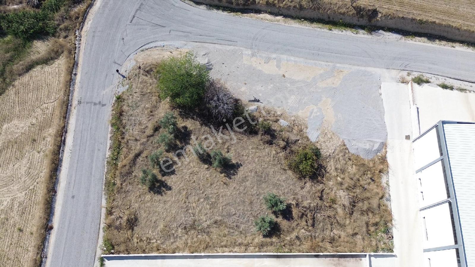 Eskihisarda Kaçırılmayacak Köşe Sanayi Parseli — fotoğraf 4