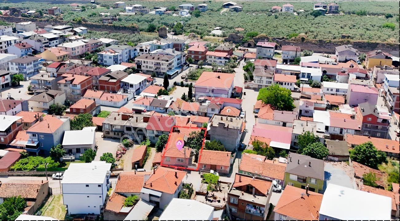 Yatırım Fırsatı! İznik'De Arsa Değerine 3 Adet Müstakil Ev
