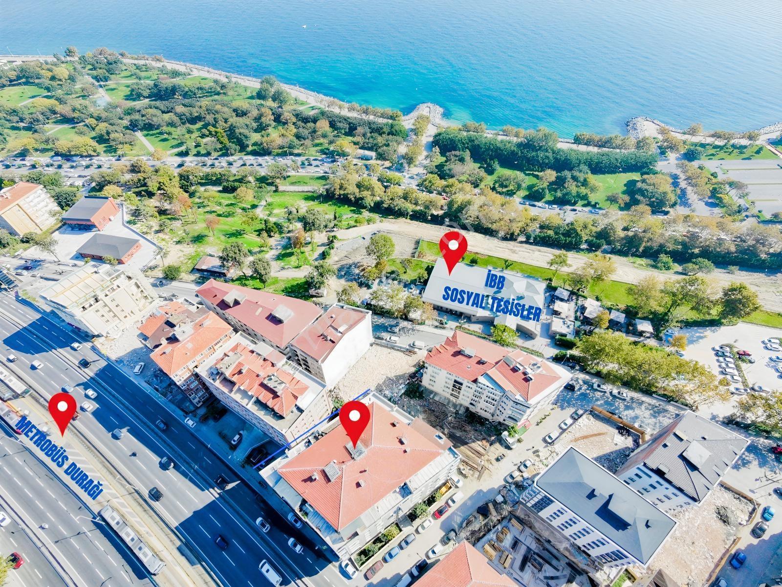 Remaxtan Satılık Avcılarda E-5 Üzerinde Ara Kat 3+1 Daire — fotoğraf 2