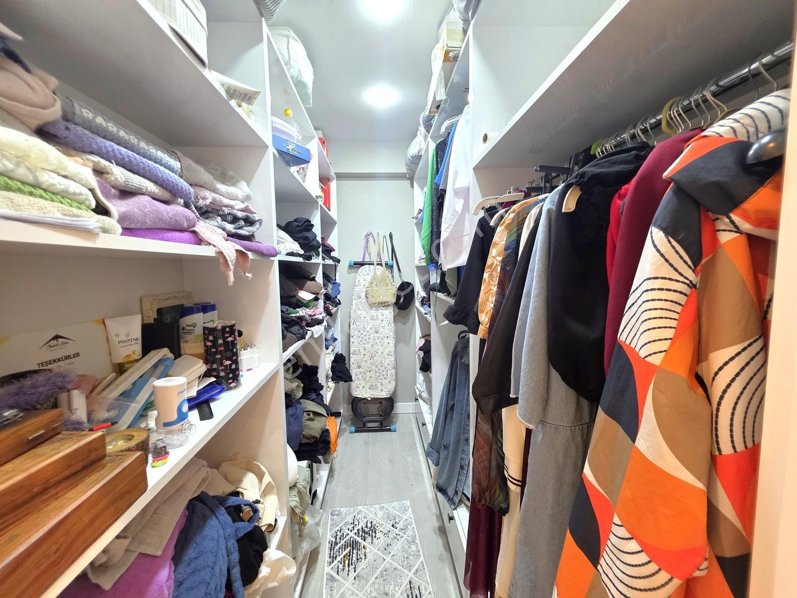Remaxtan Satılık Avcılarda E-5 Üzerinde Ara Kat 3+1 Daire — fotoğraf 17